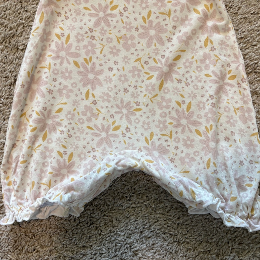 gunamuna Bamboo Bubble Romper in Eden - Picture 4 of 8
